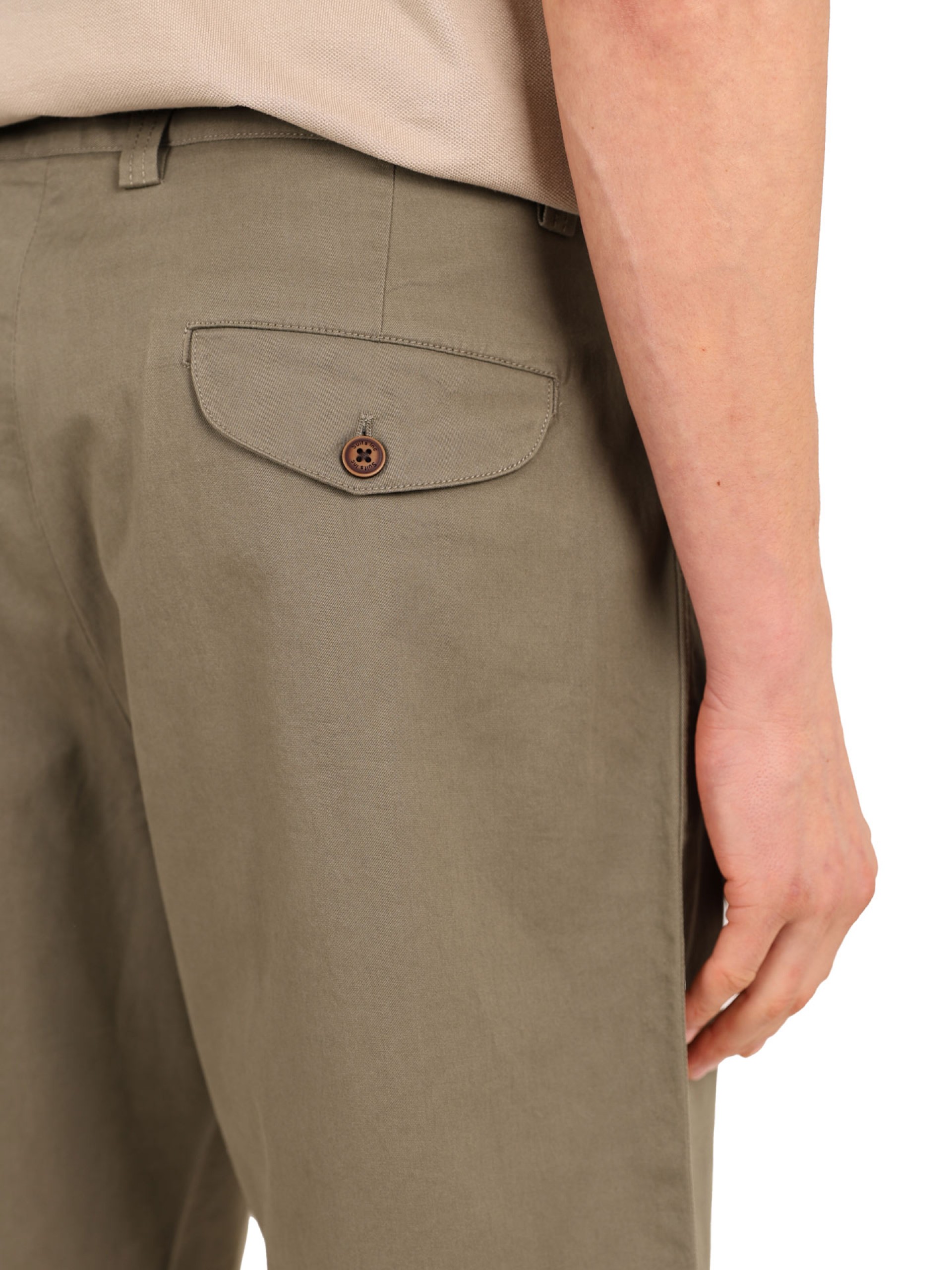 Chino-style cotton Bermuda shorts
