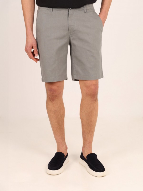 Bermudas tipo chino de algodo