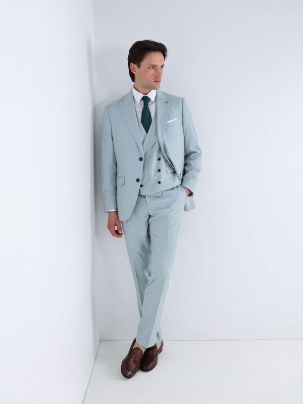 Fato liso slim fit com colete