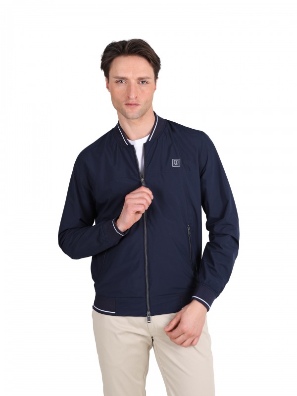 Cazadora bomber ligera Cazadora bomber ligera