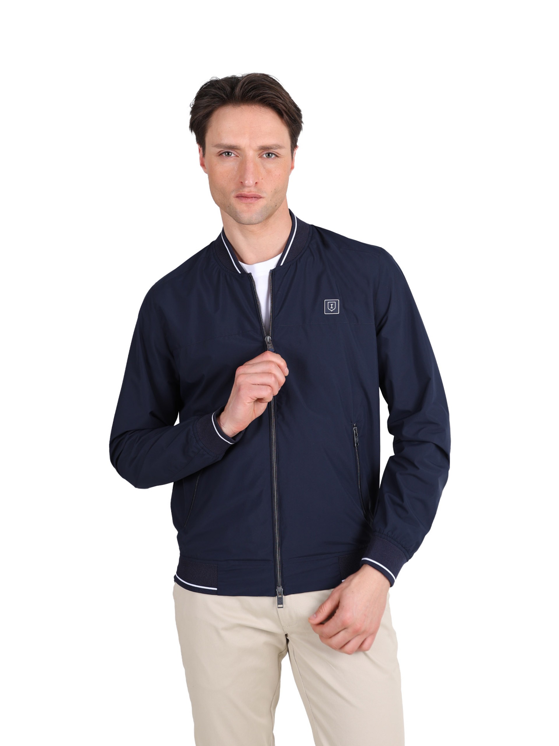 Cazadora bomber ligera