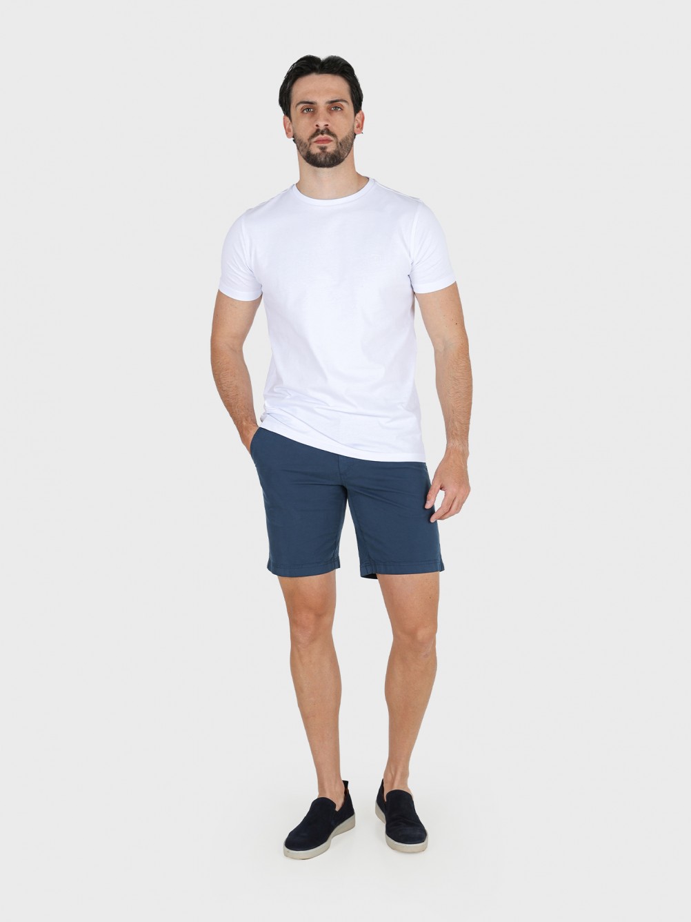 Cotton elastic chino shorts