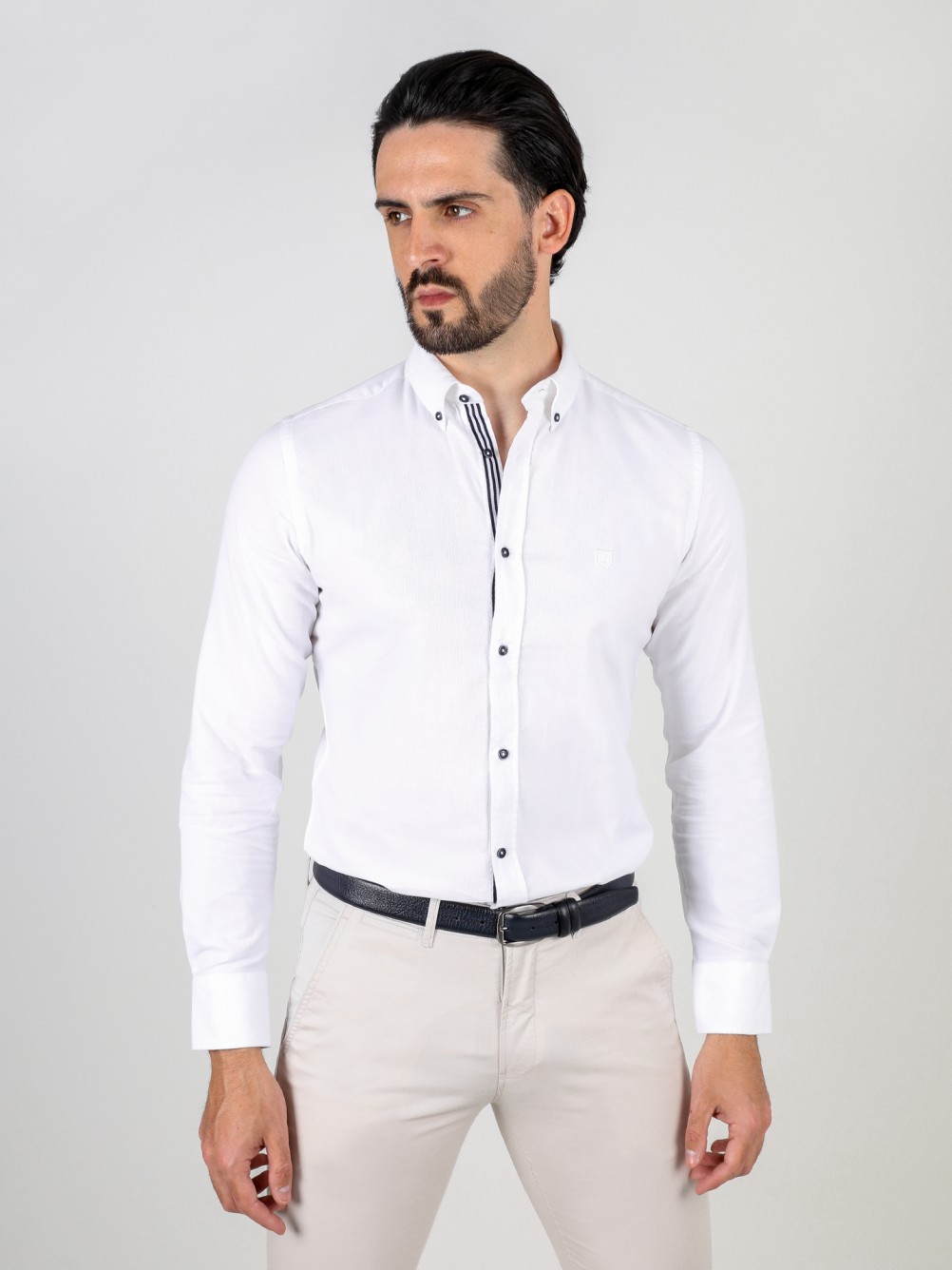 Camisa casual lisa regular fit