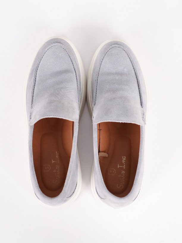 Suede leather shoe Suede leather shoe