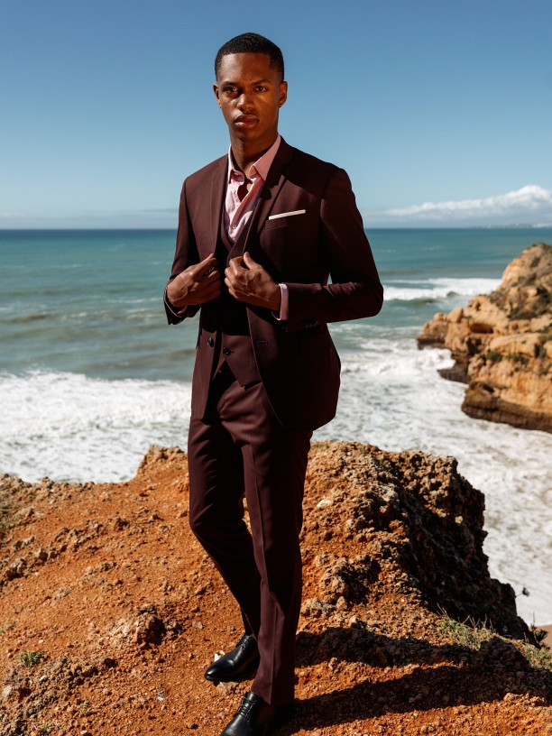 Plain suit with Slim Fit vest