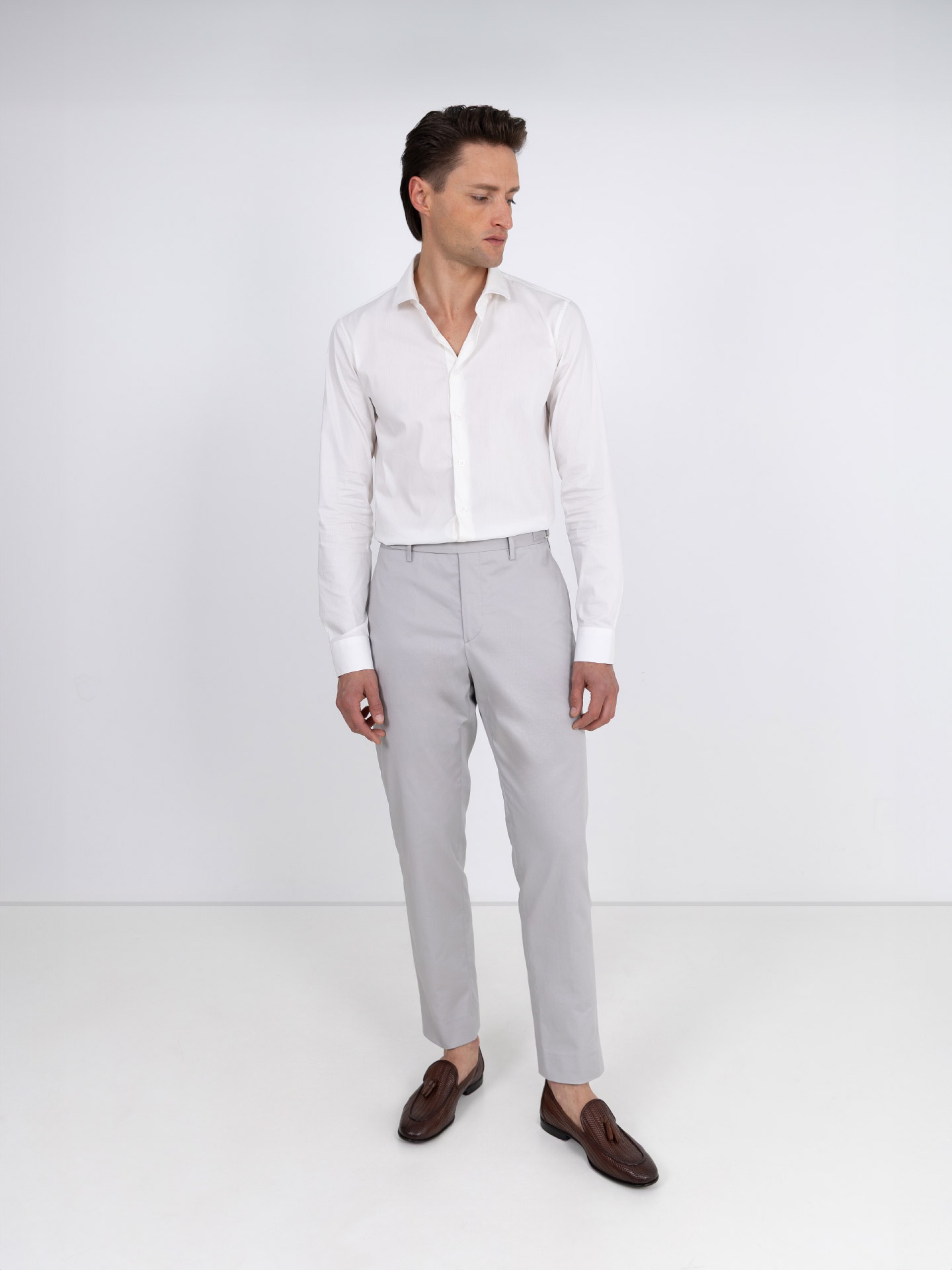 Calças regular fit em mistura de algodão