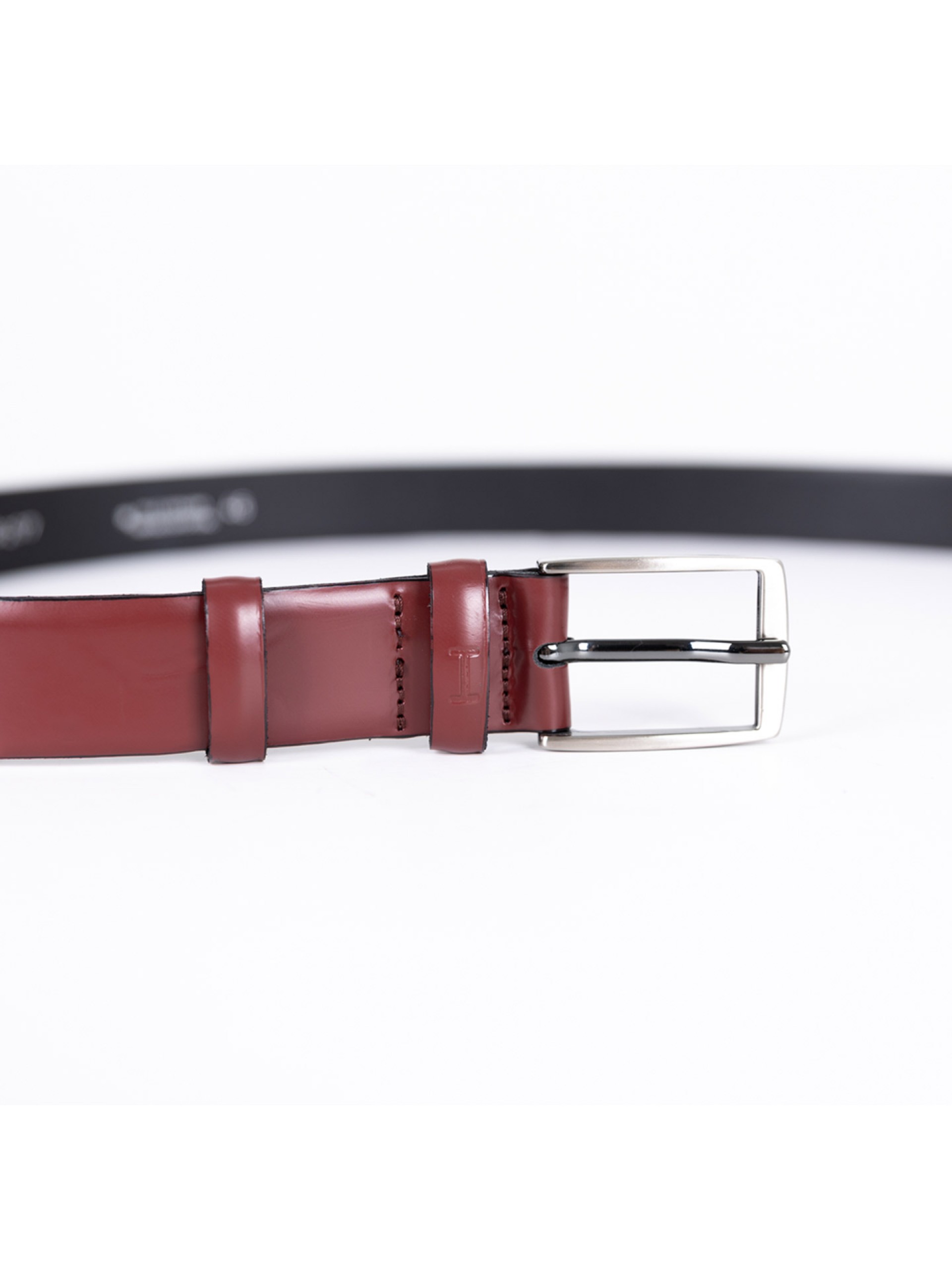 Cinto casual em pele