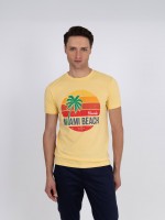 Amarelo