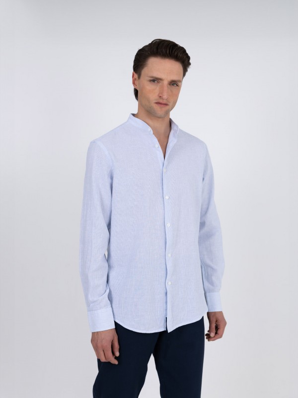 Camisa de linho e algodo com gola mandarim