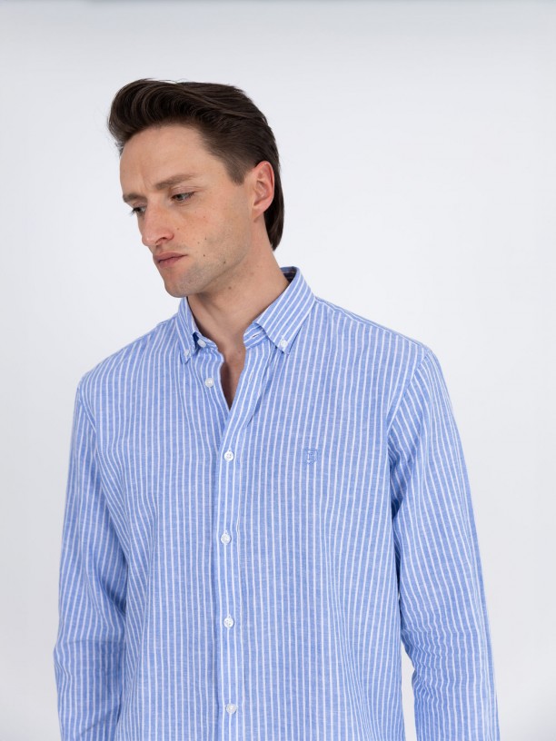 Camisa de linho e algodão padrão riscas Camisa de linho e algodão padrão riscas