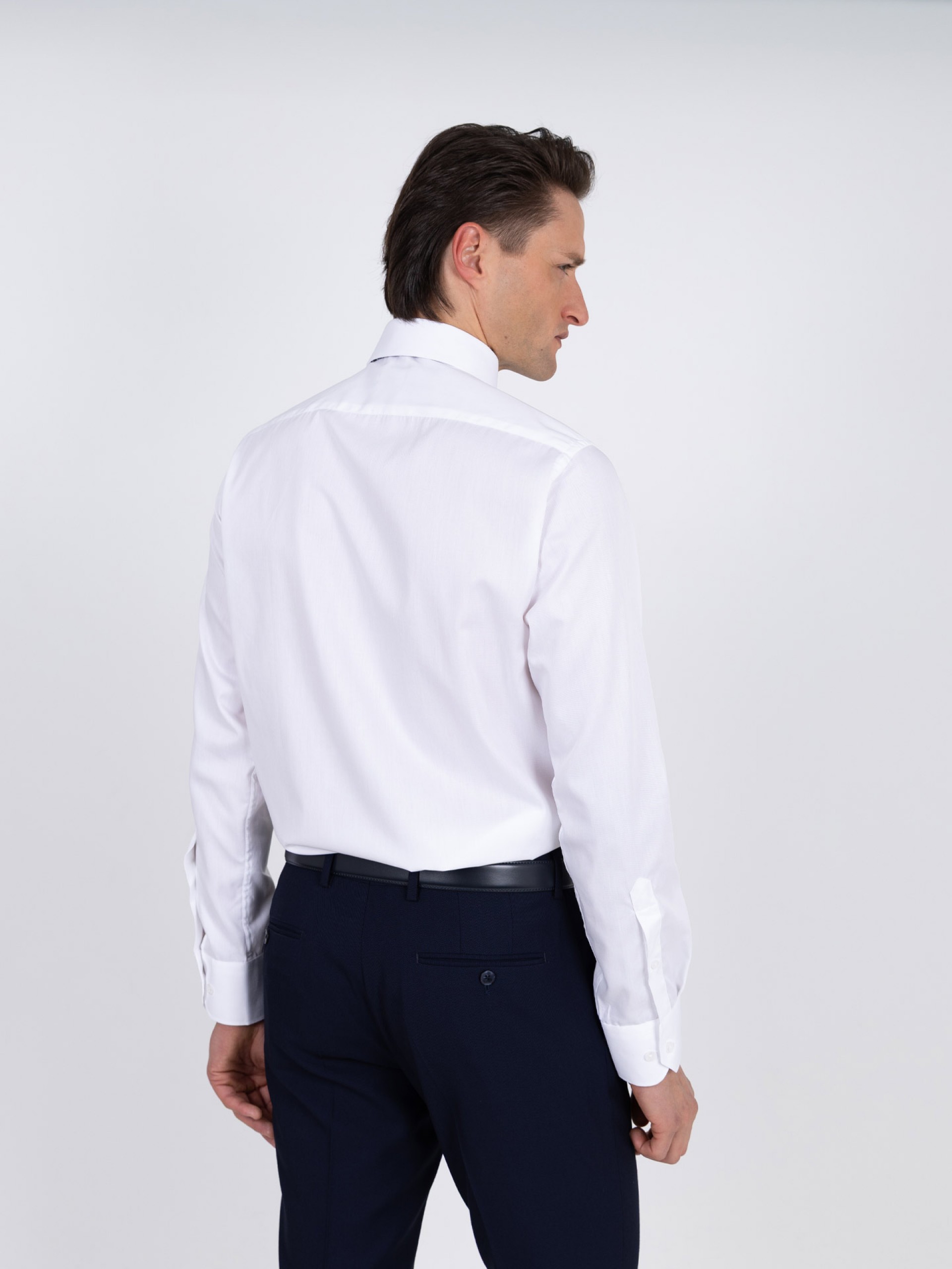 Camisa clásica lisa regular fit