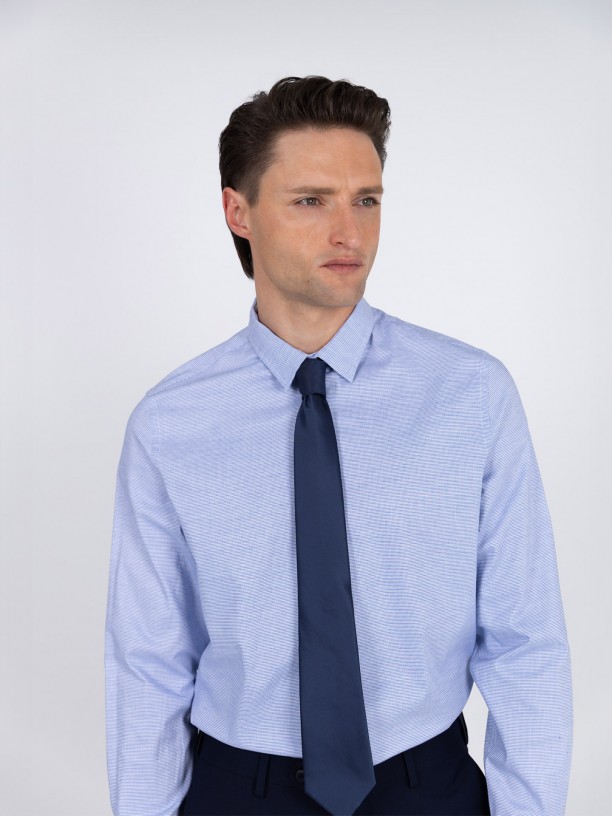 Slim fit plain classic shirt