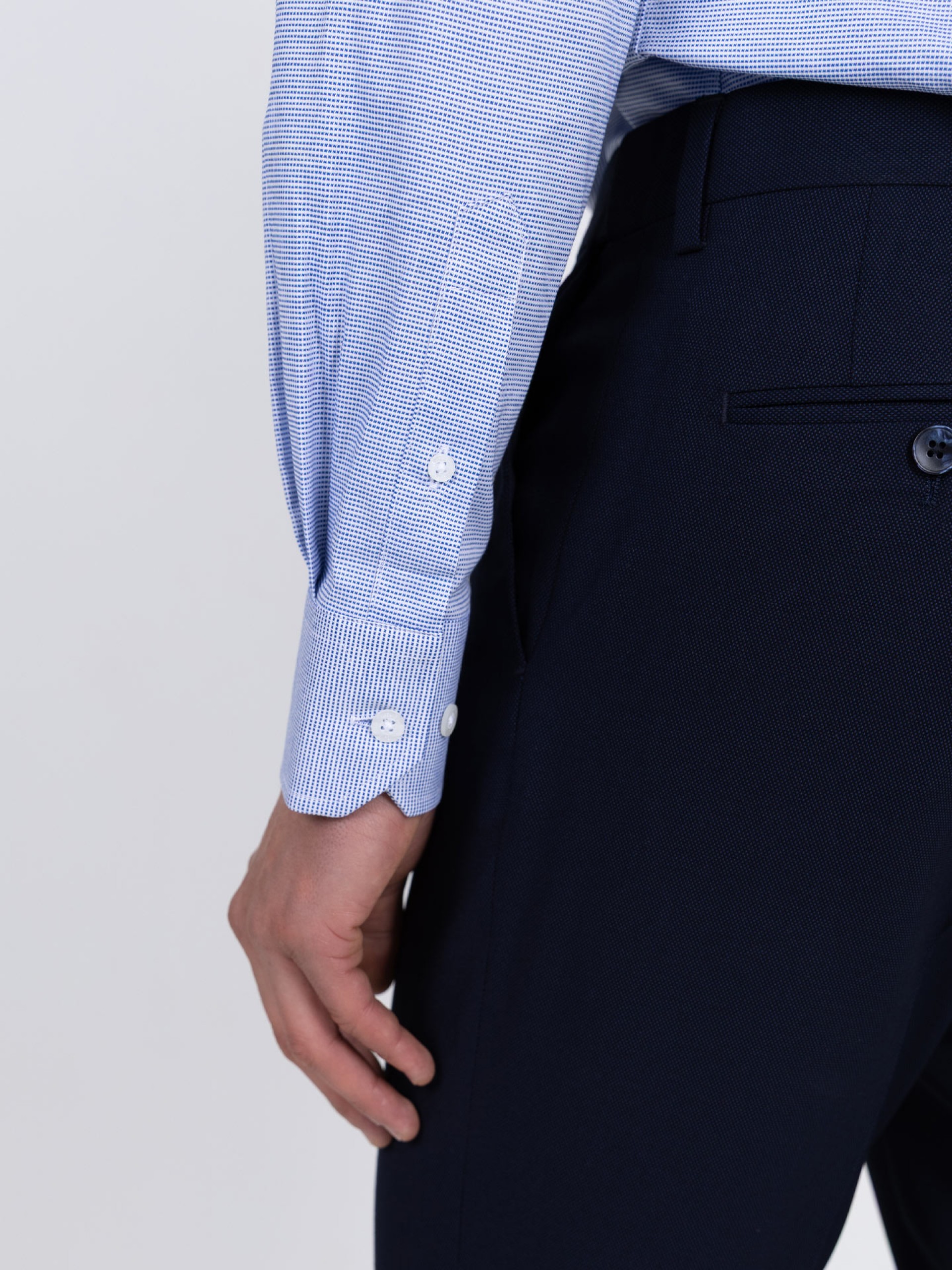 Camisa clássica lisa slim fit