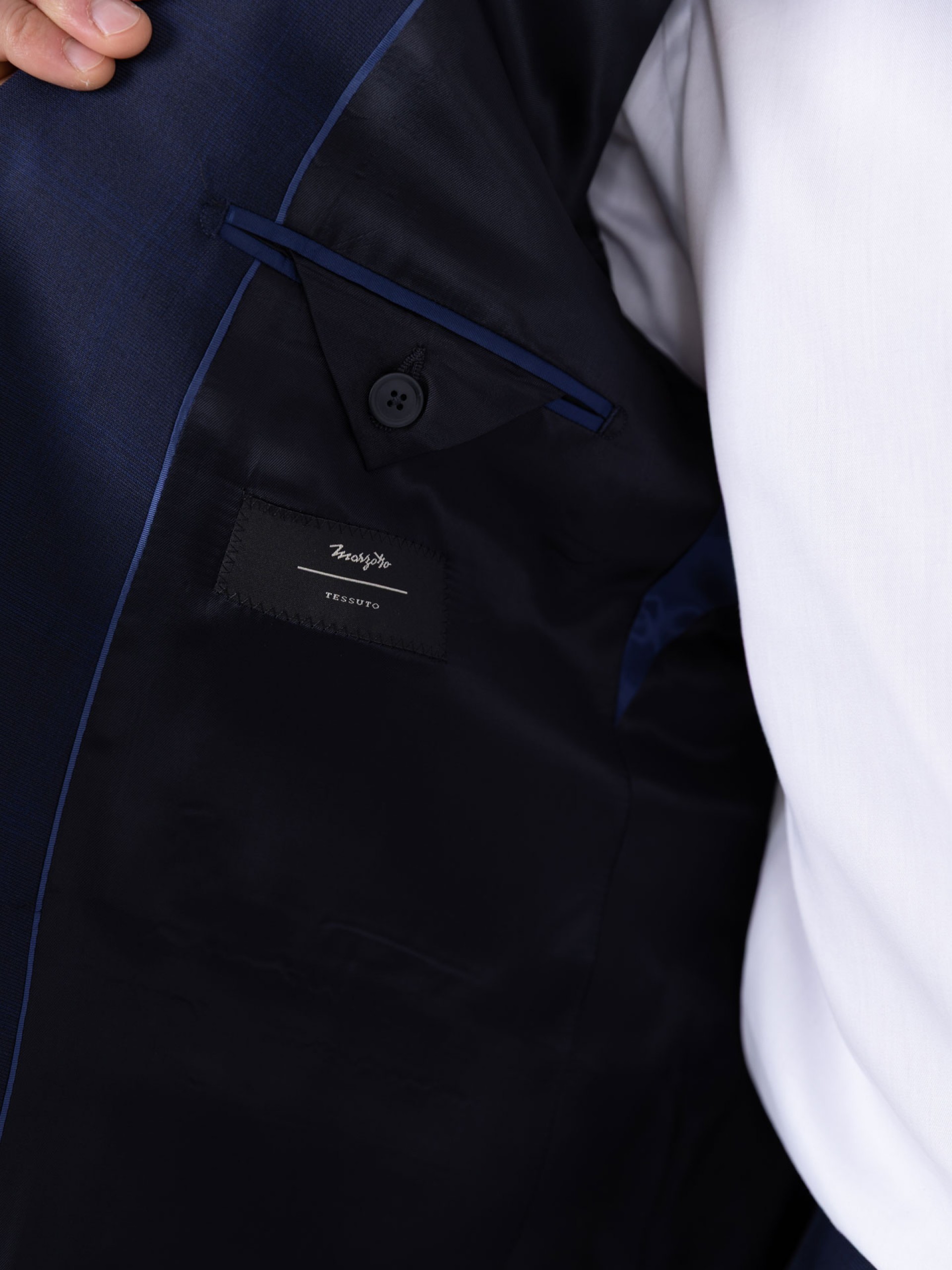 Traje cruzado de patrón a cuadros