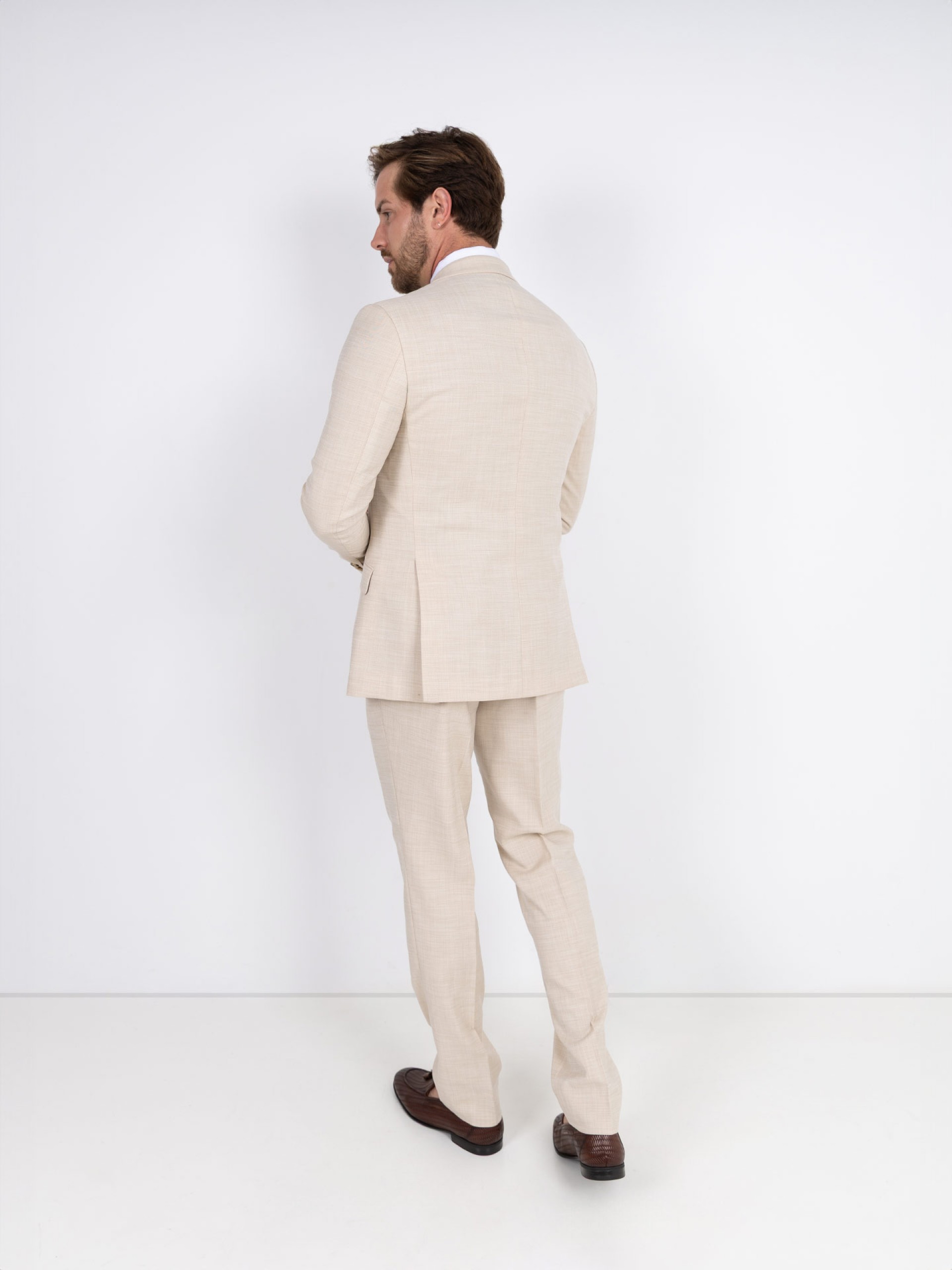 Fato liso slim fit com colete