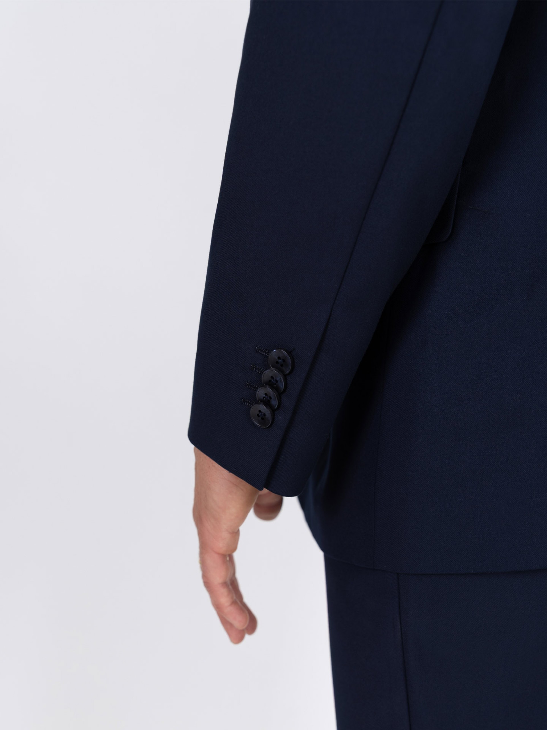 Plain oversized-cut suit