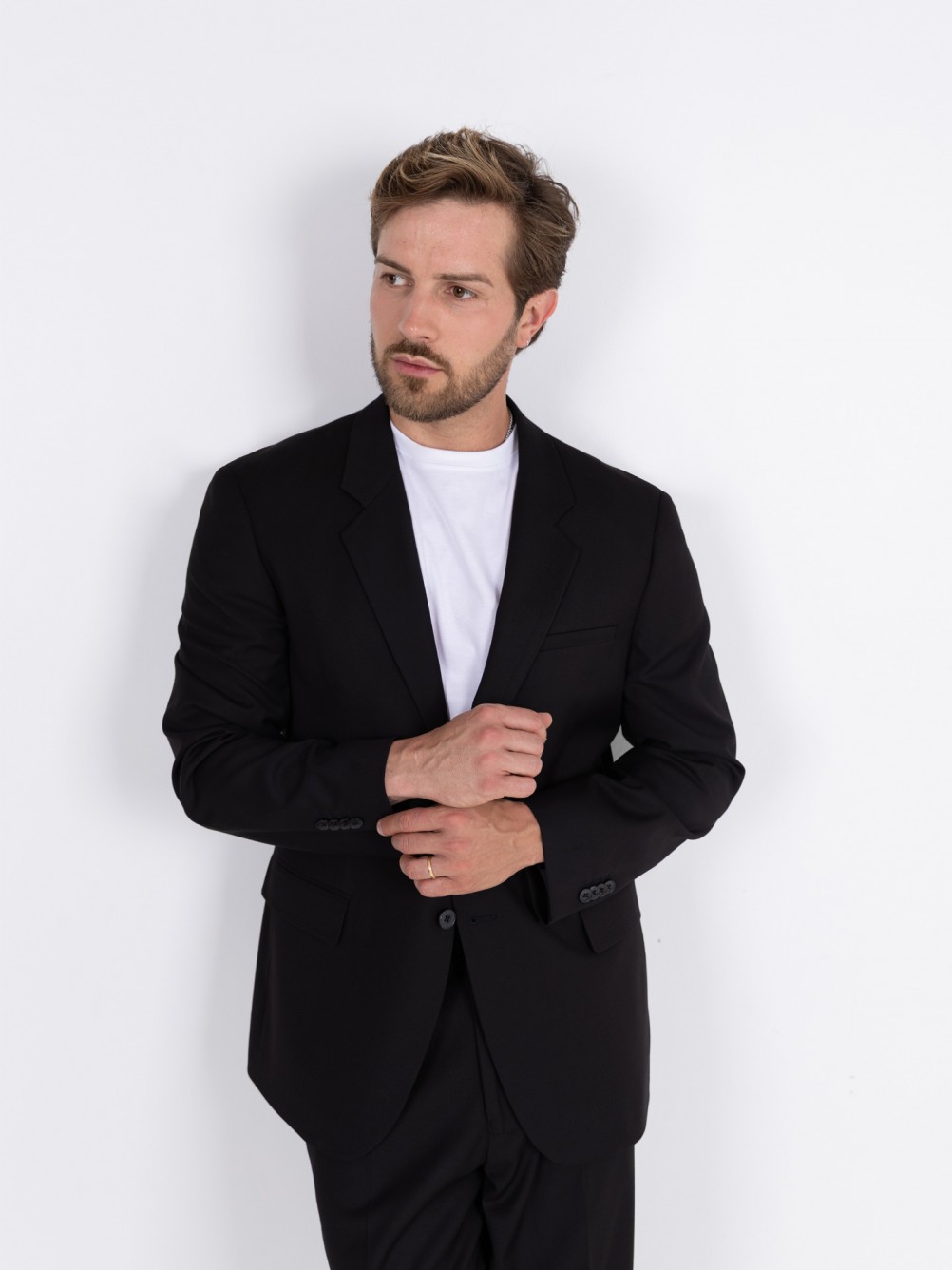 Plain oversized-cut suit