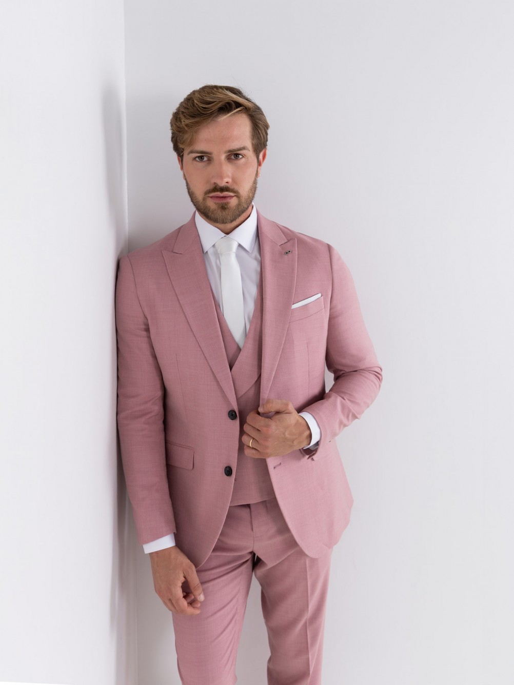 Fato liso slim fit com colete