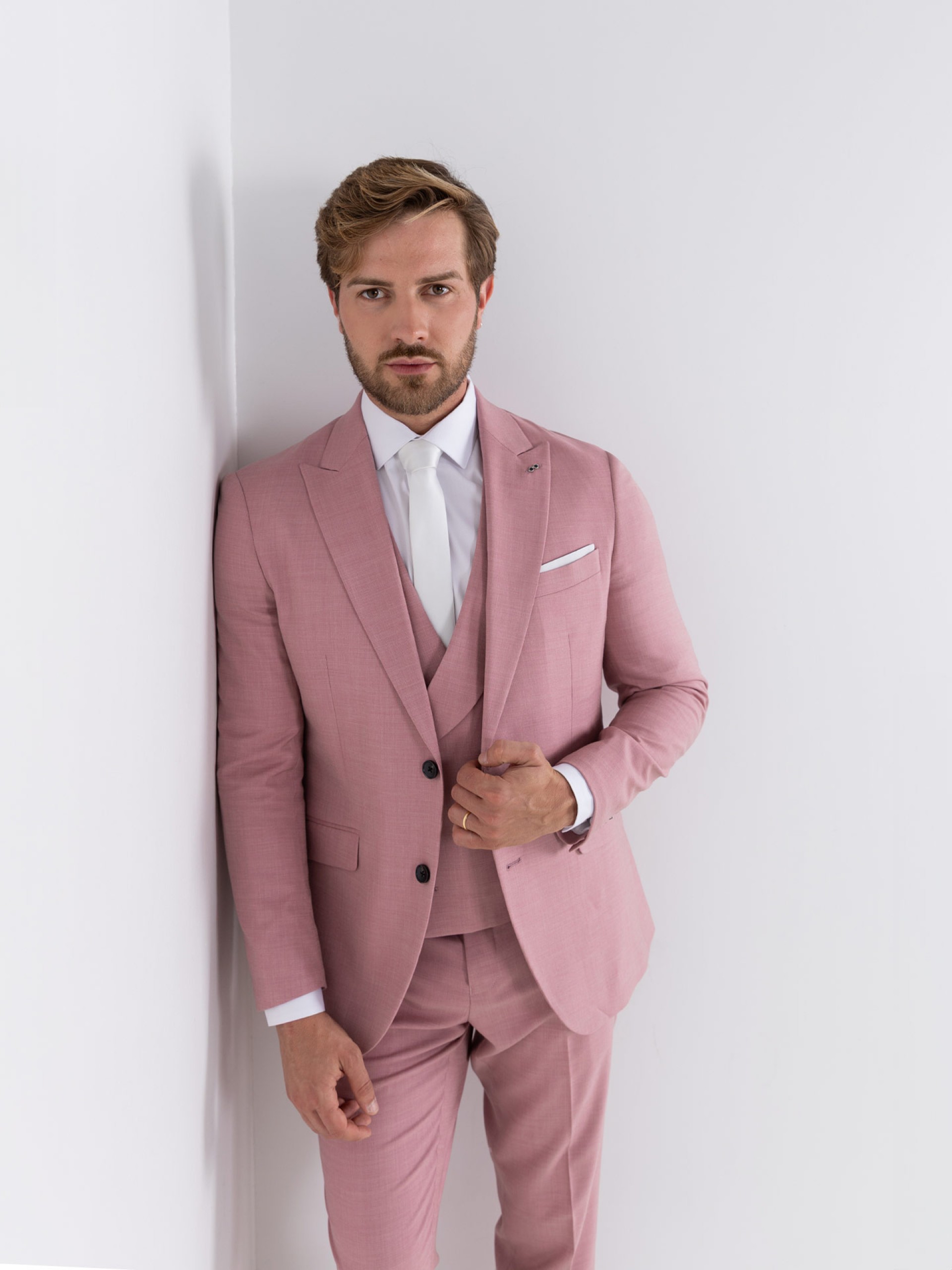 Plain slim fit suit with waistcoat