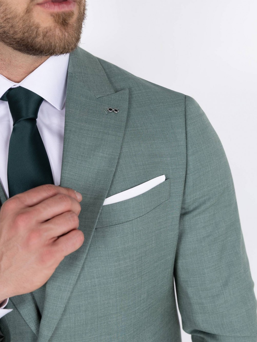 Fato liso slim fit com colete