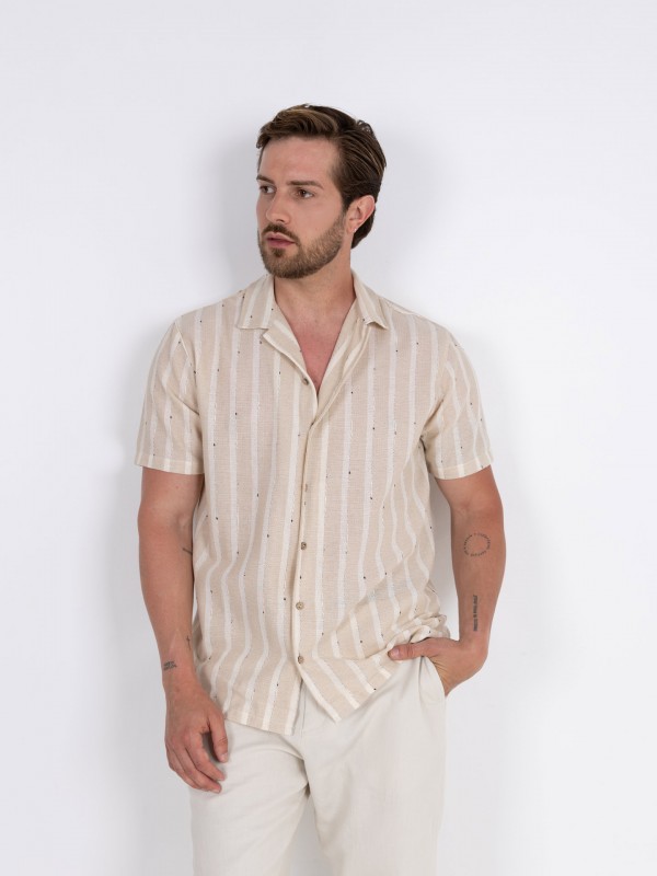 Camisa de manga curta efeito linho