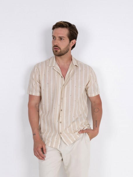 Short-sleeved casual and linen-effect finish