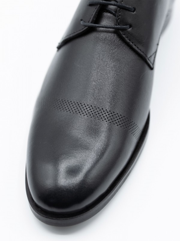 Sapato elegante de pele Sapato elegante de pele