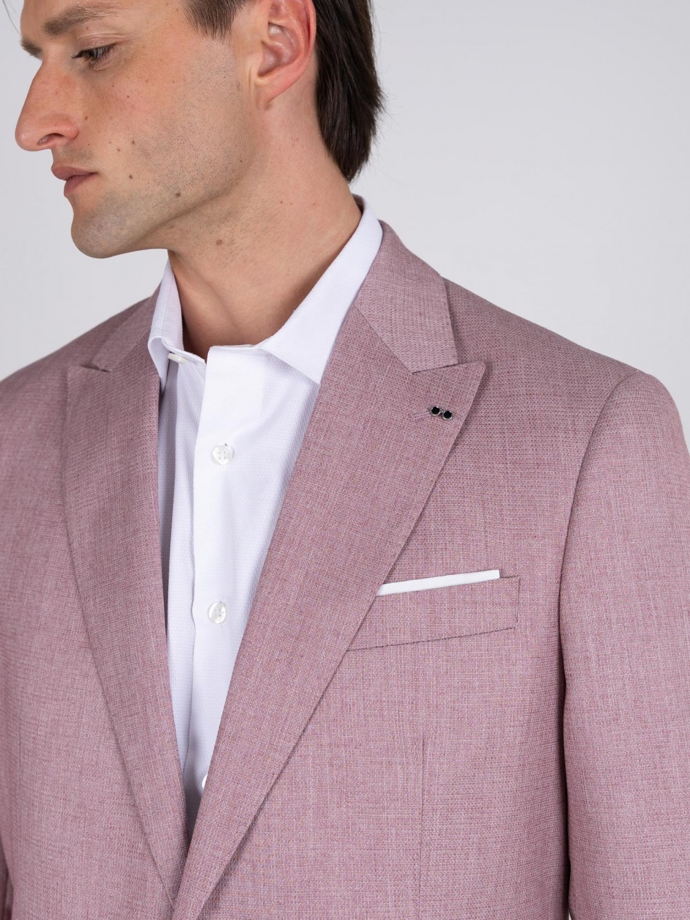 Slim fit cut suit micro pattern