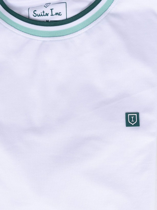 Plain T-shirt Plain T-shirt