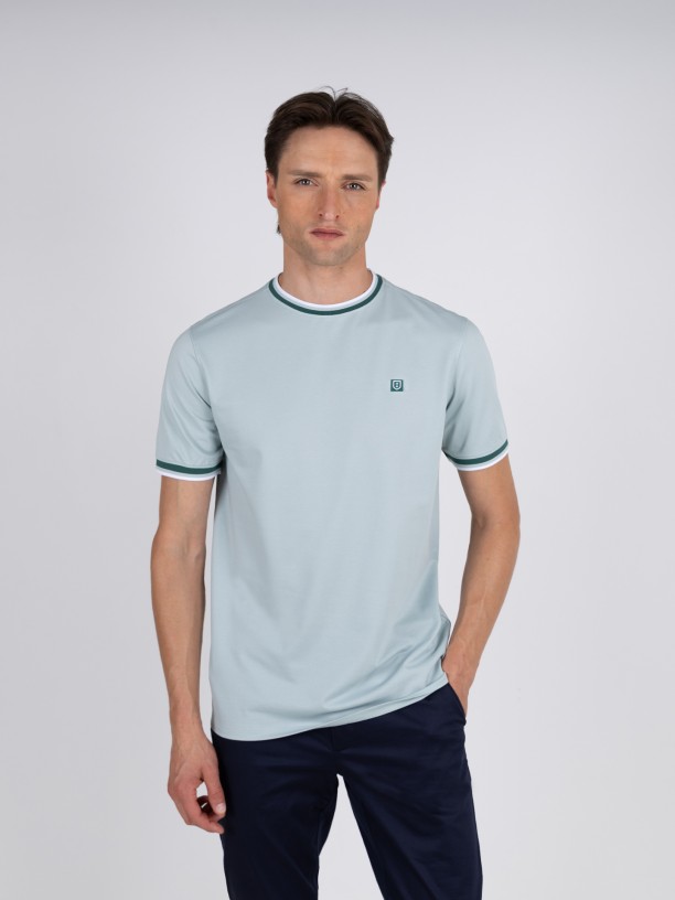 Plain T-shirt Plain T-shirt
