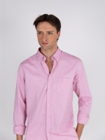Camisa lisa de algodão com bolso Camisa lisa de algodão com bolso