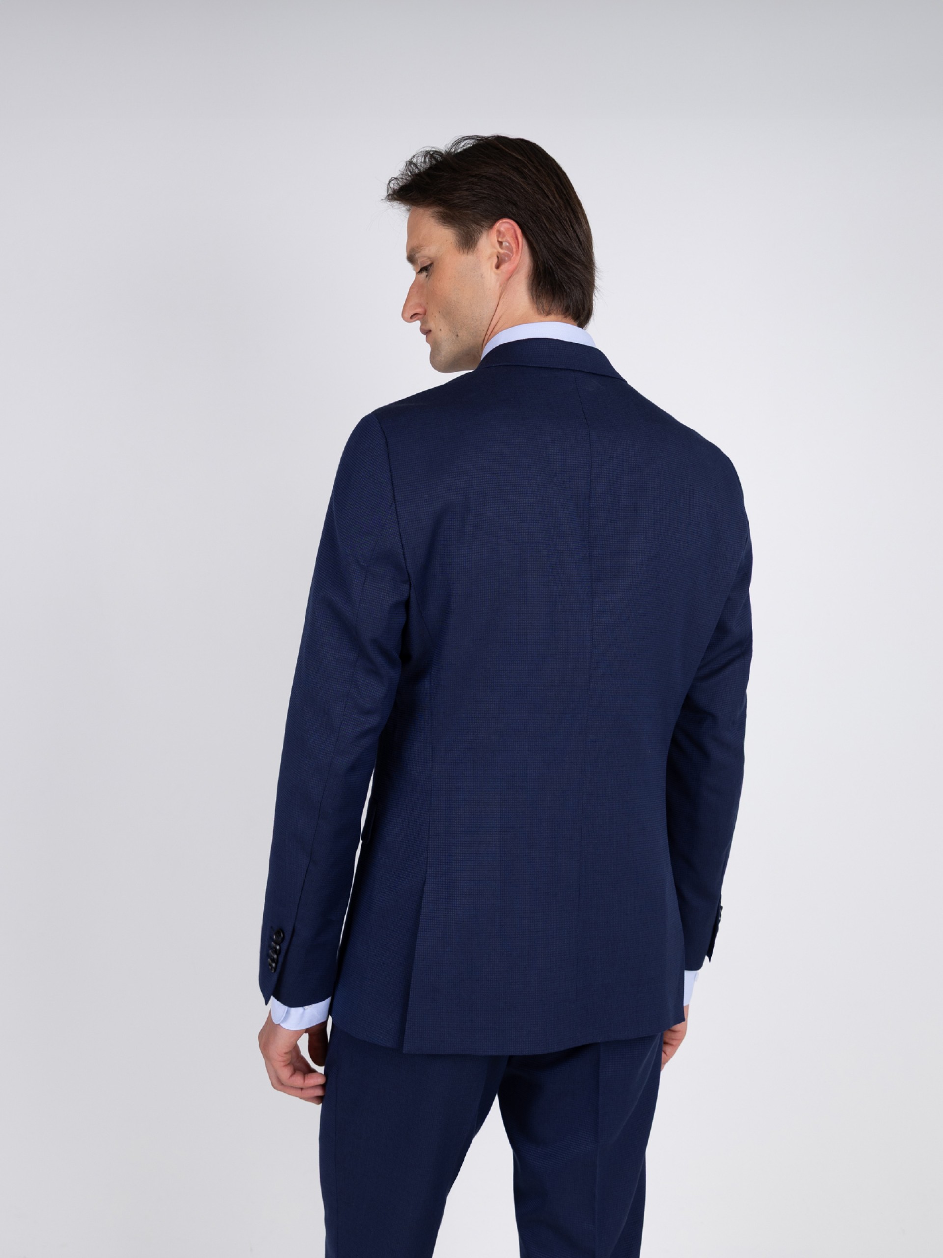 Micro pattern Slim fit