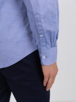 Camisa lisa de algod�n con bolsillo