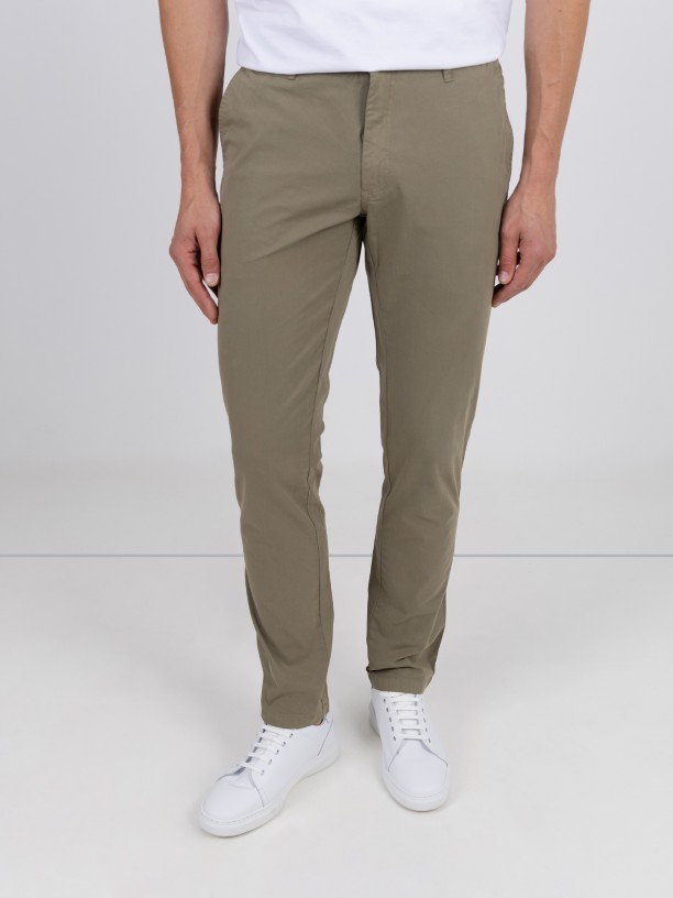 Pantalones chino de algodn elstico