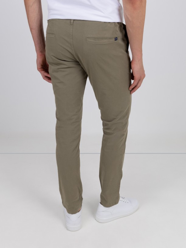 Pantalones chino de algodn elstico
