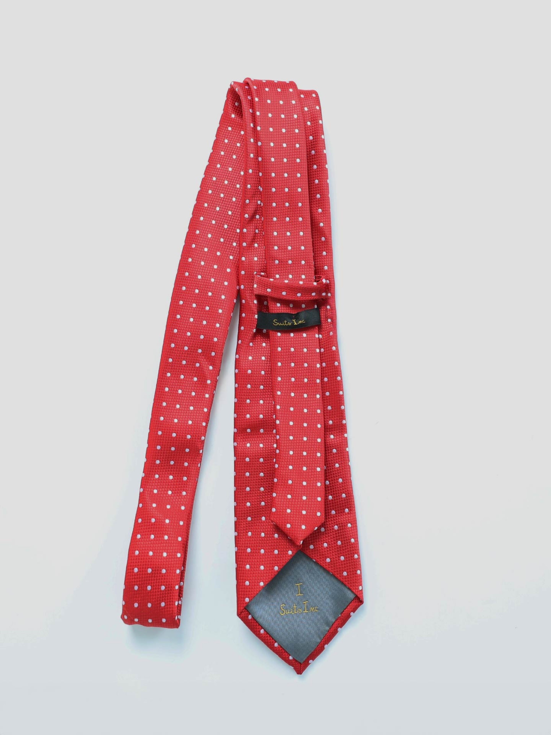 Tie and pocket square set