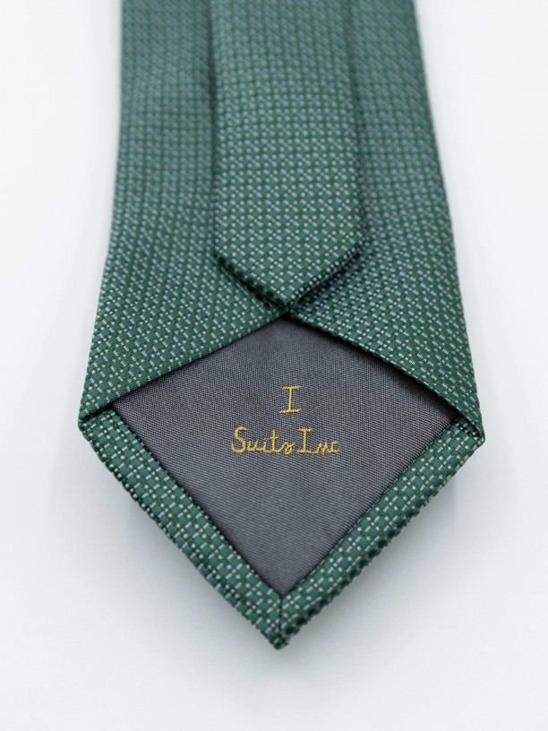 Elegant regular fit tie