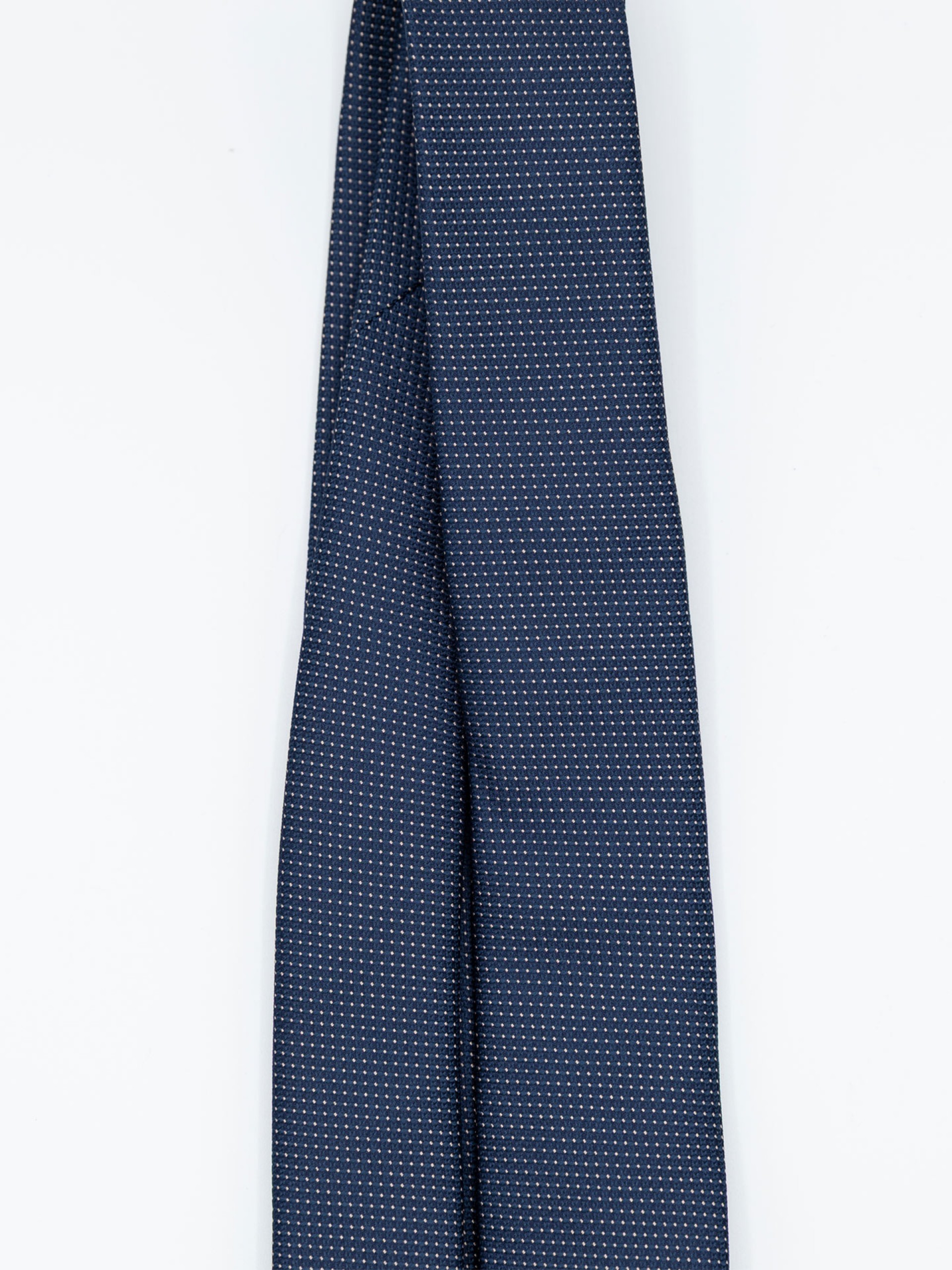 Elegant slim tie