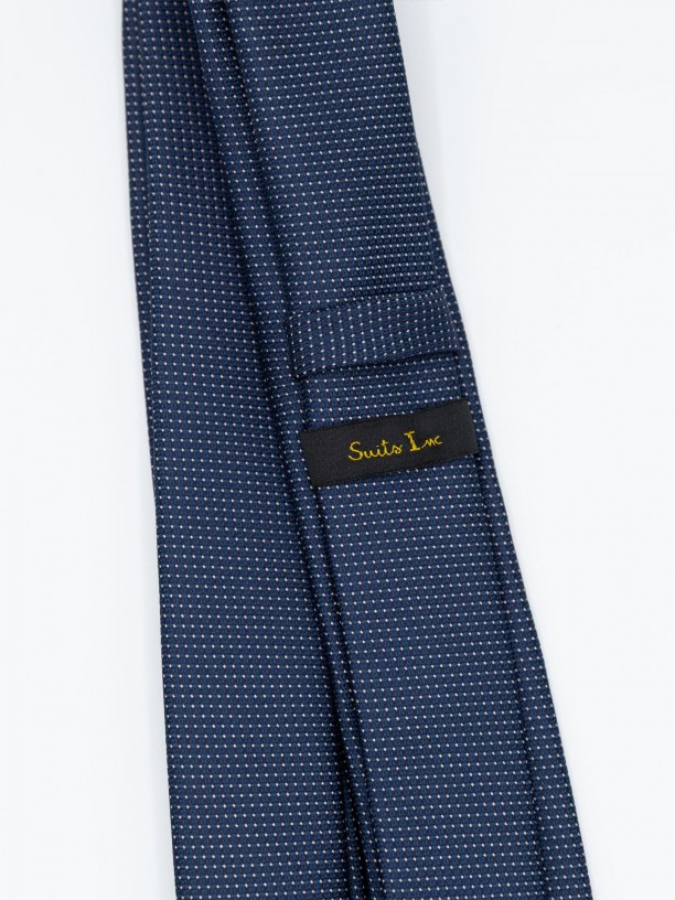 Gravata fina elegante