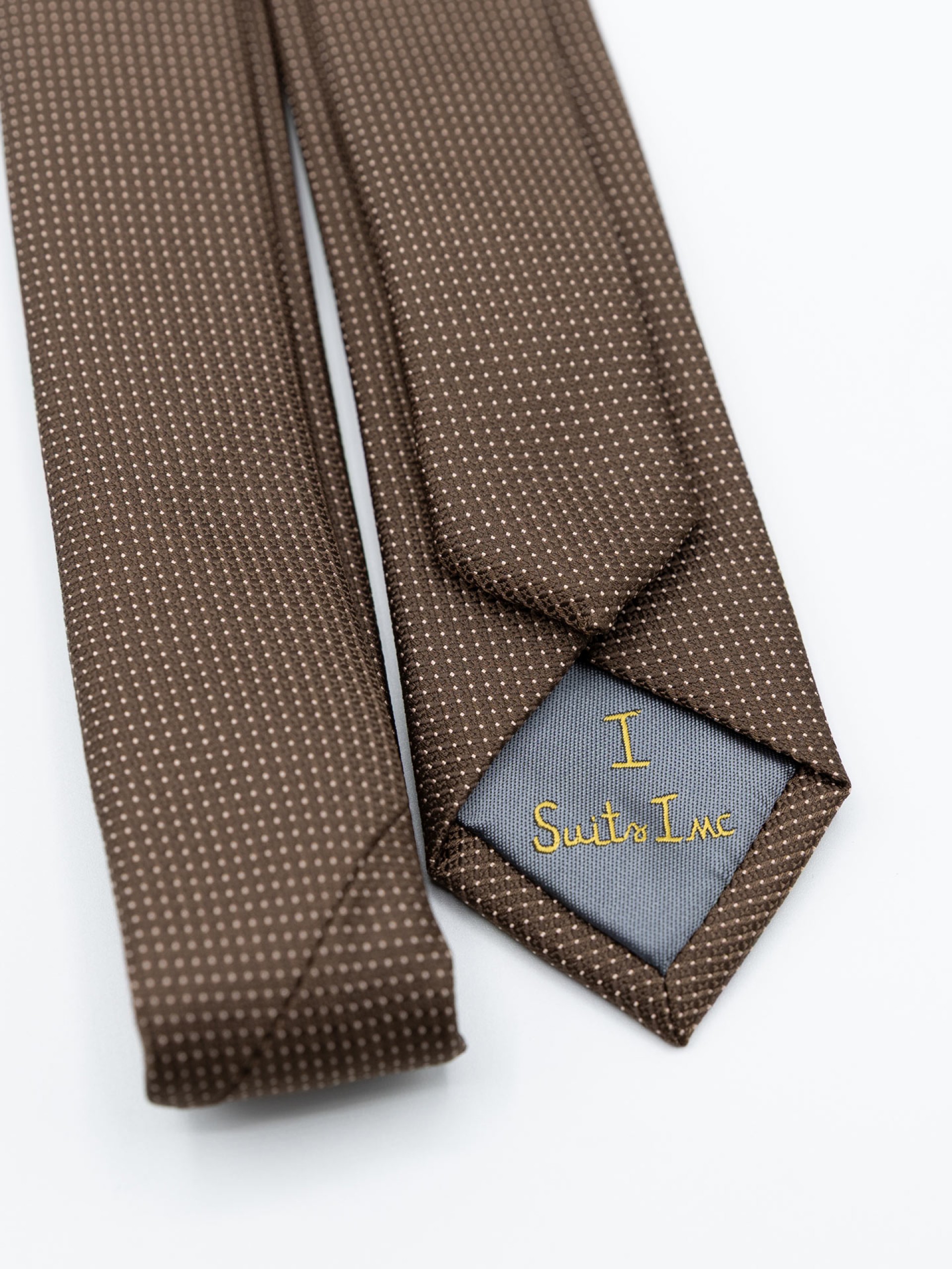 Elegant slim tie