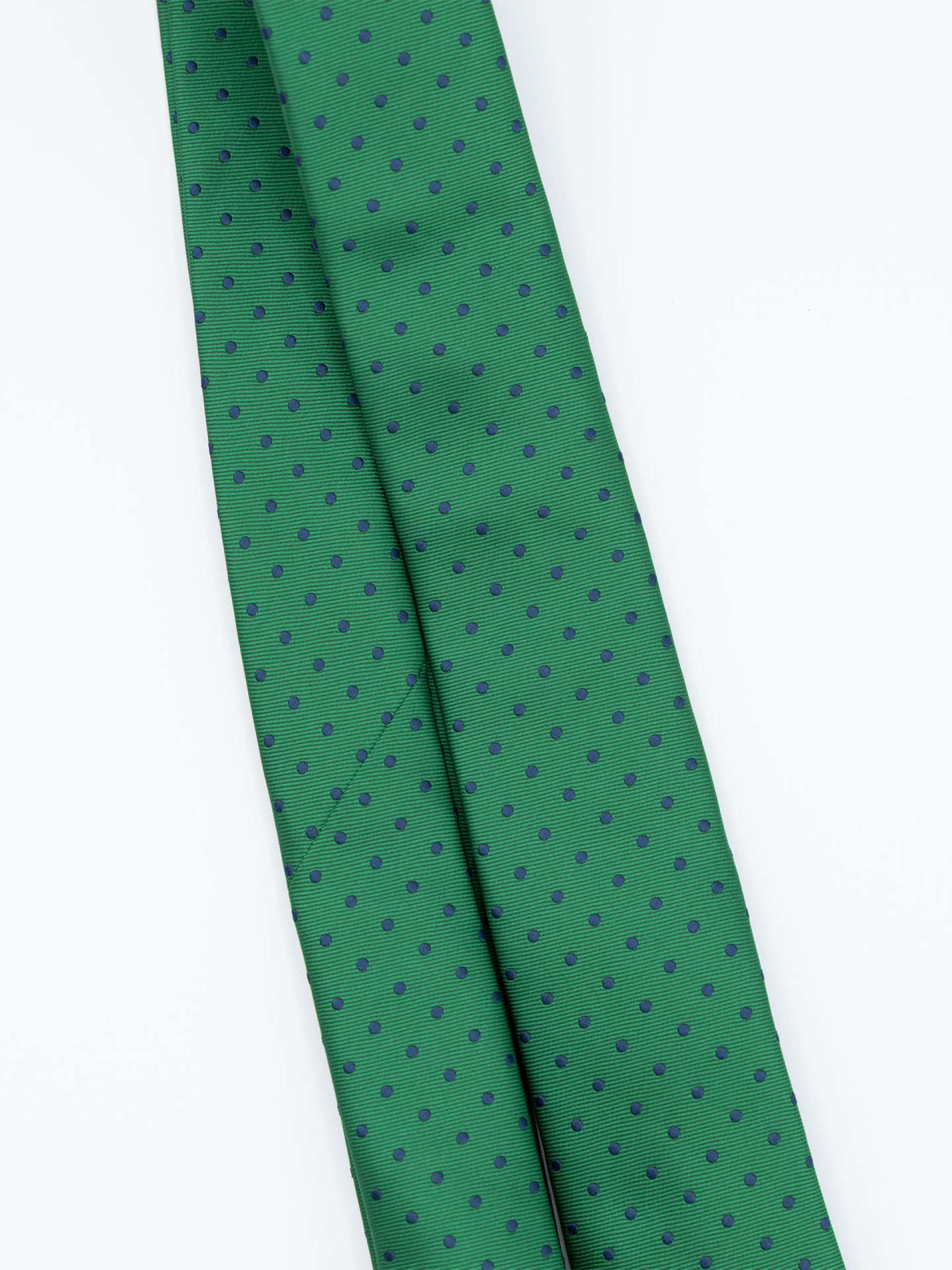 Elegant slim tie