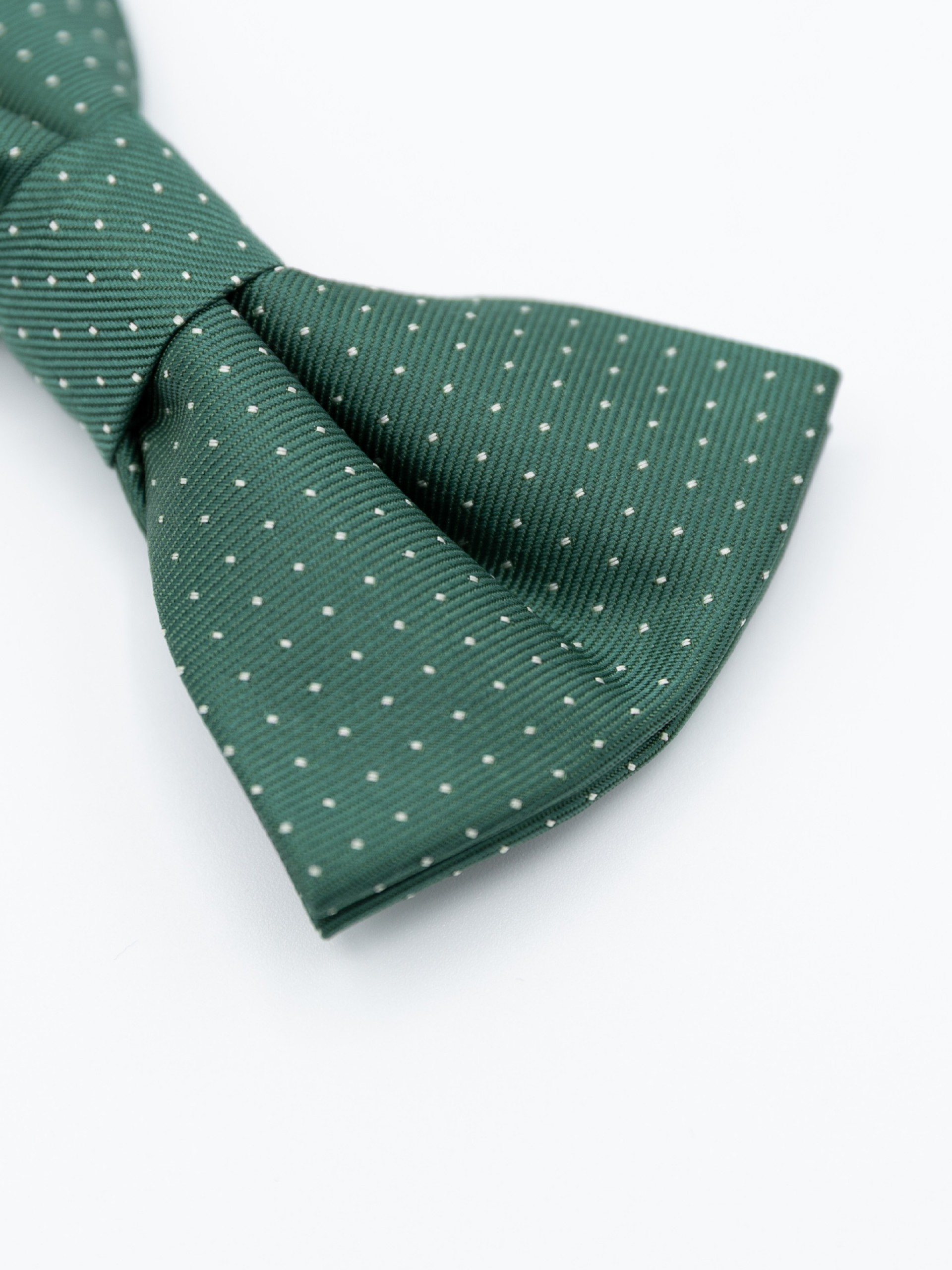 Bow tie with micro pattern