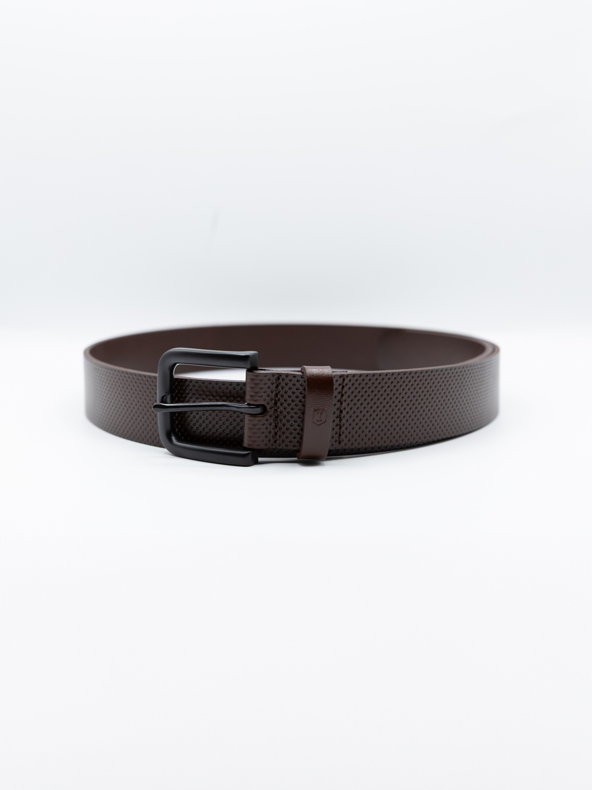 Leather casual belt