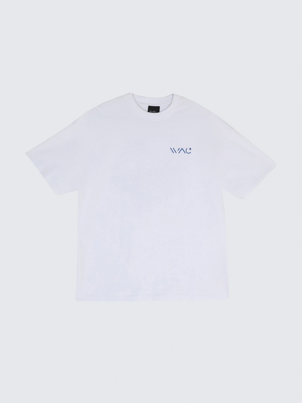 Camiseta con corte cropped