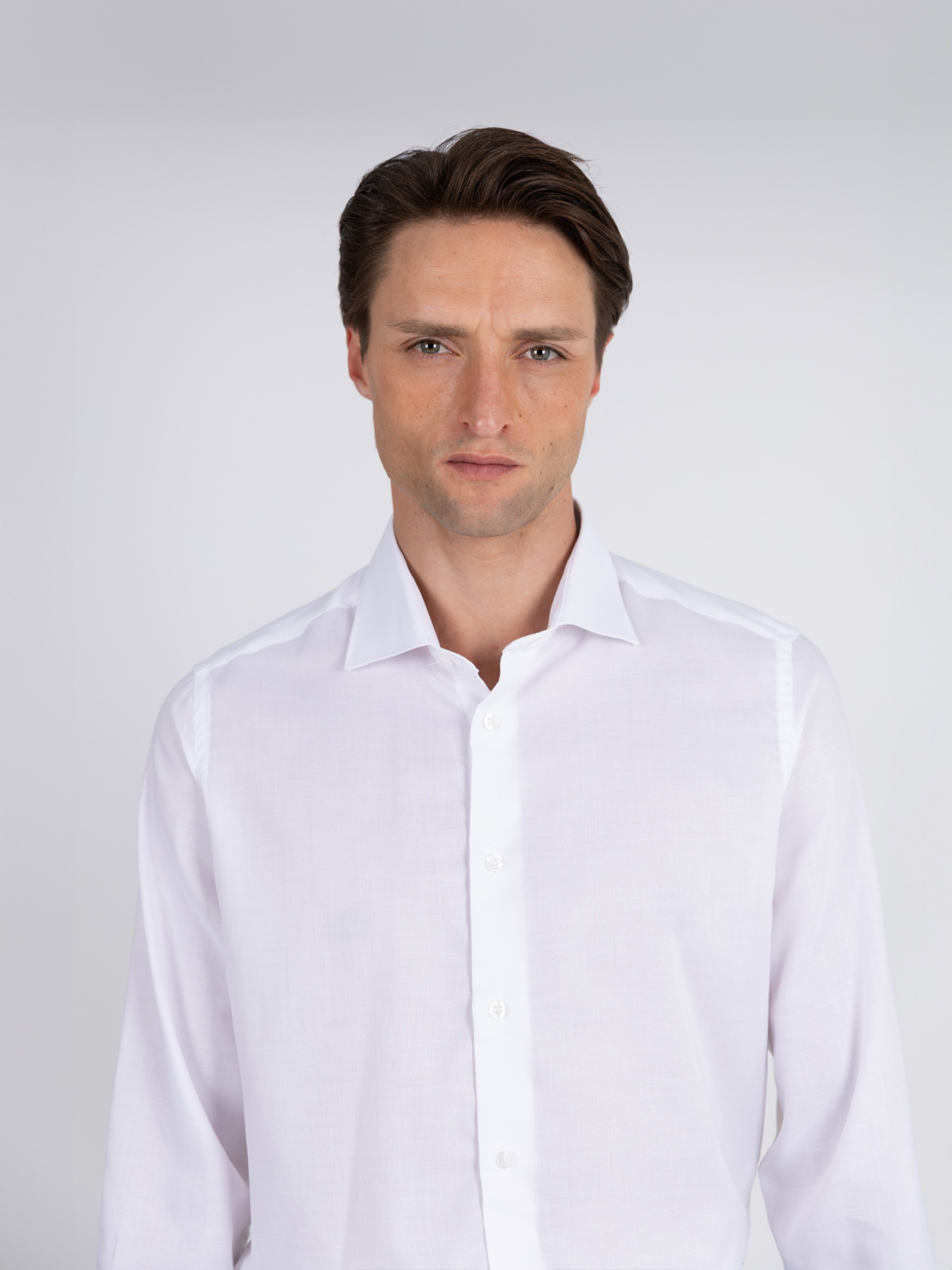 Camisa lisa regular fit