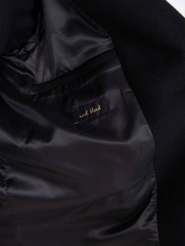 Sobretudo slim fit lapela clssica