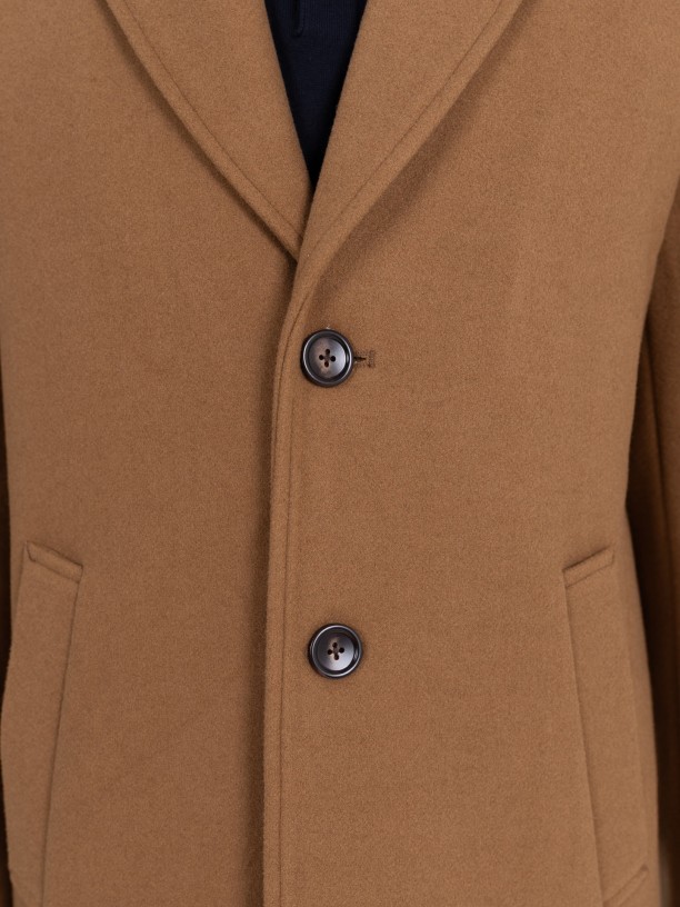 Sobretudo slim fit lapela clssica