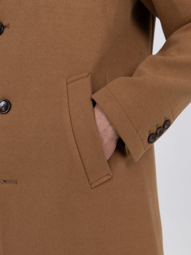 Sobretudo slim fit lapela clssica