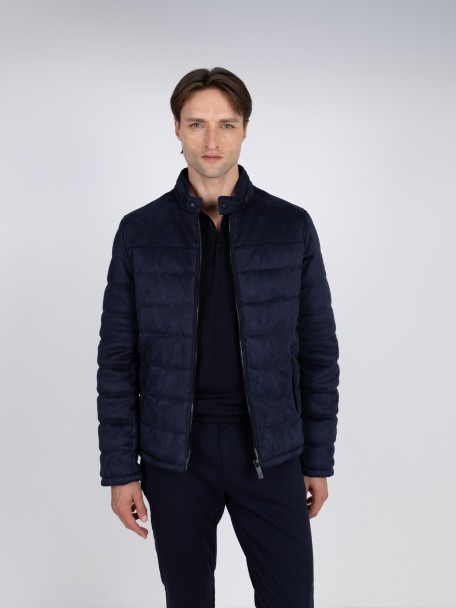 Blus�o acolchoado com efeito camur�a