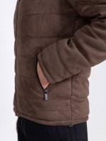 Blus�o acolchoado com efeito camur�a